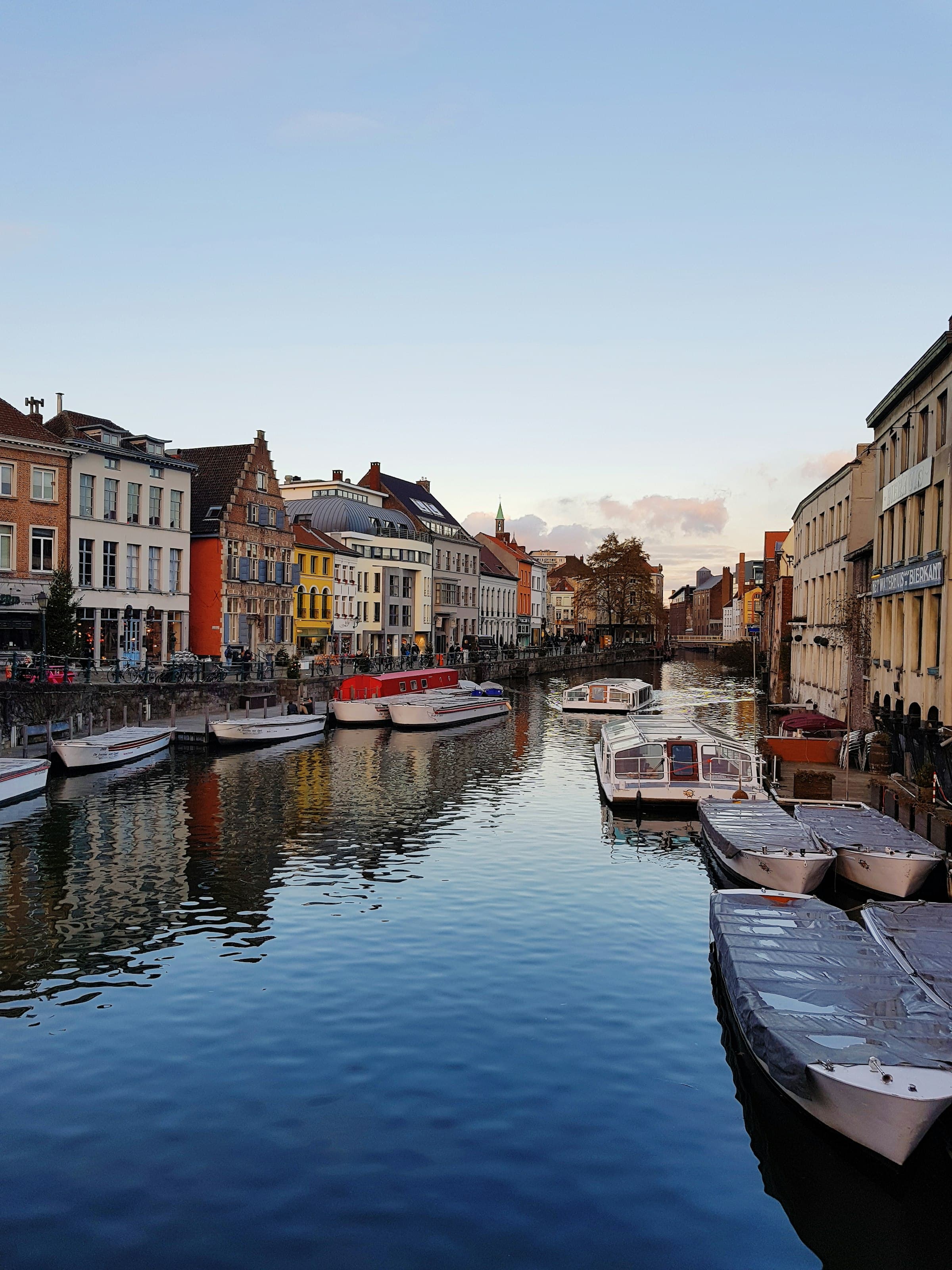 Bootjes op de Gentse grachten