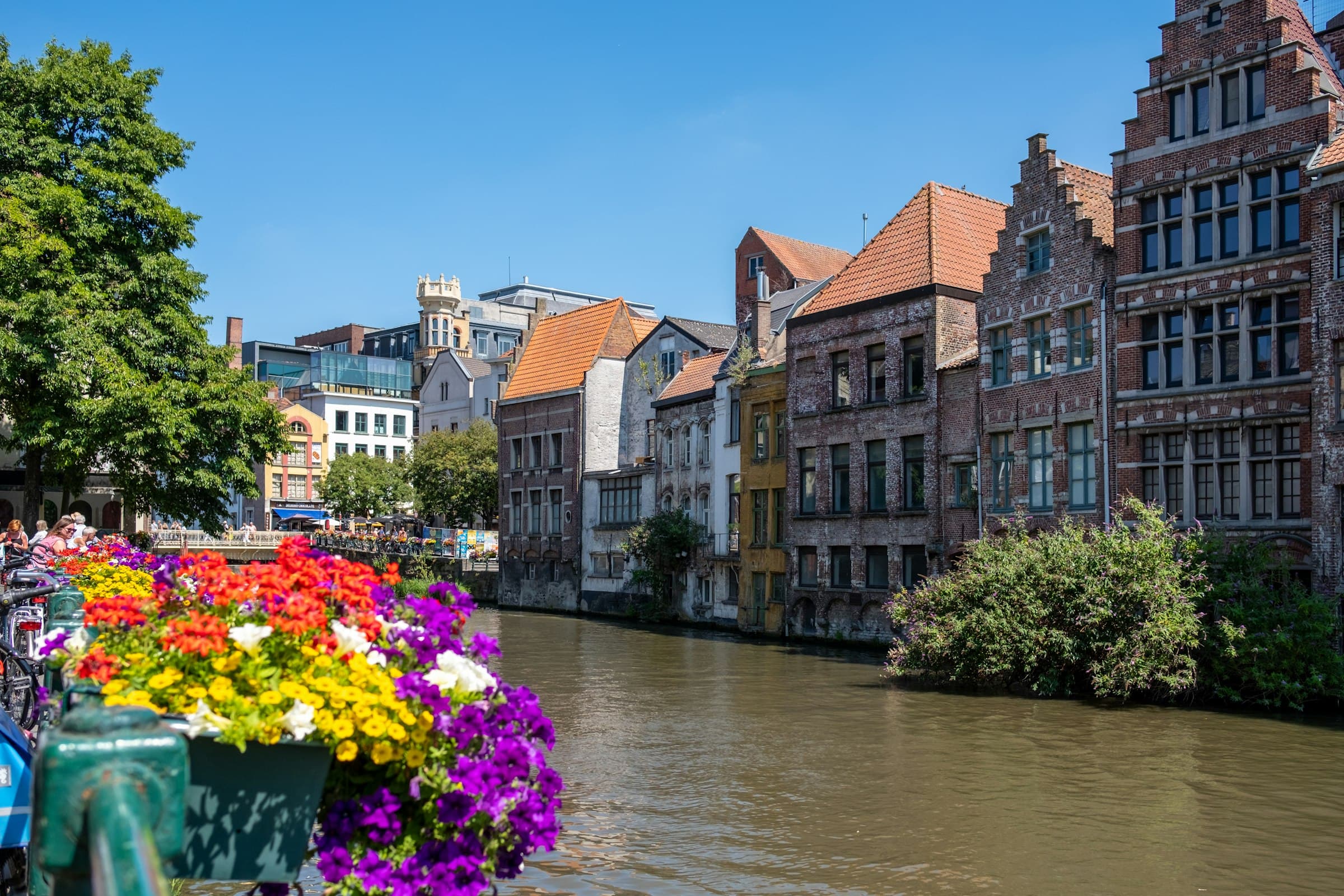 Gevels aan het water in Gent